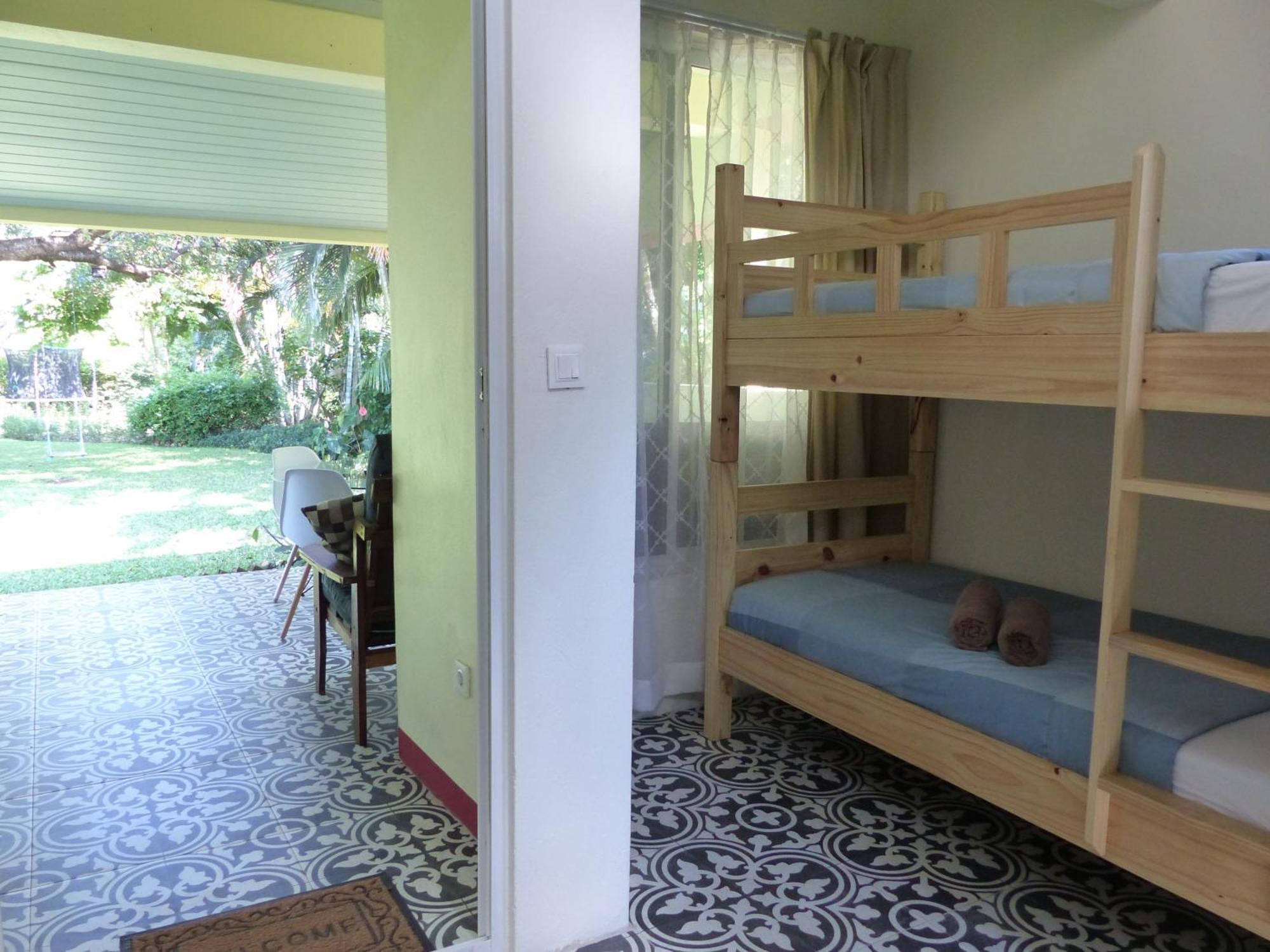 Ancha'S Oasis Hotel มาปูโต ภายนอก รูปภาพ